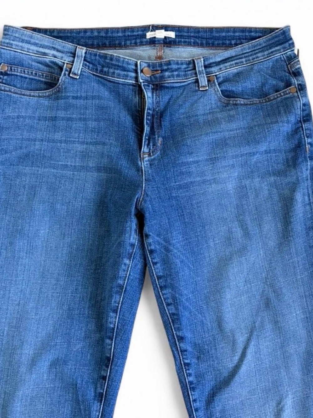 Eileen Fisher Organic Cotton Women's Straight Leg Jeans in Mid Blue - Picture 2 of 6
